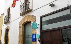 Hotel Baeza Monumental By Eme Hoteles
