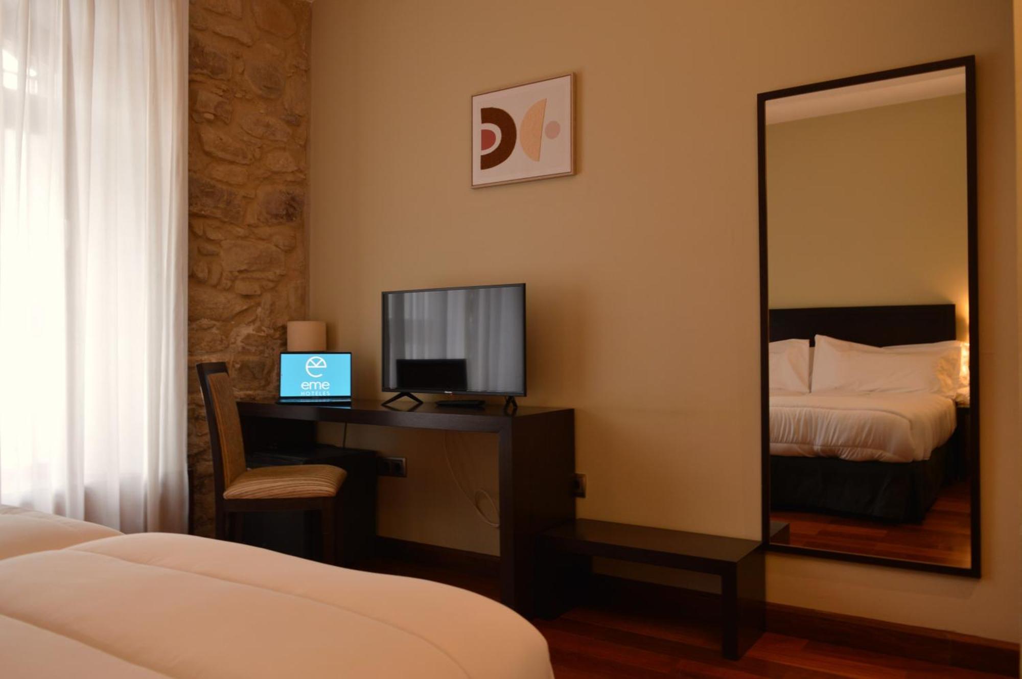 Hotel Baeza Monumental By Eme Hoteles Extérieur photo