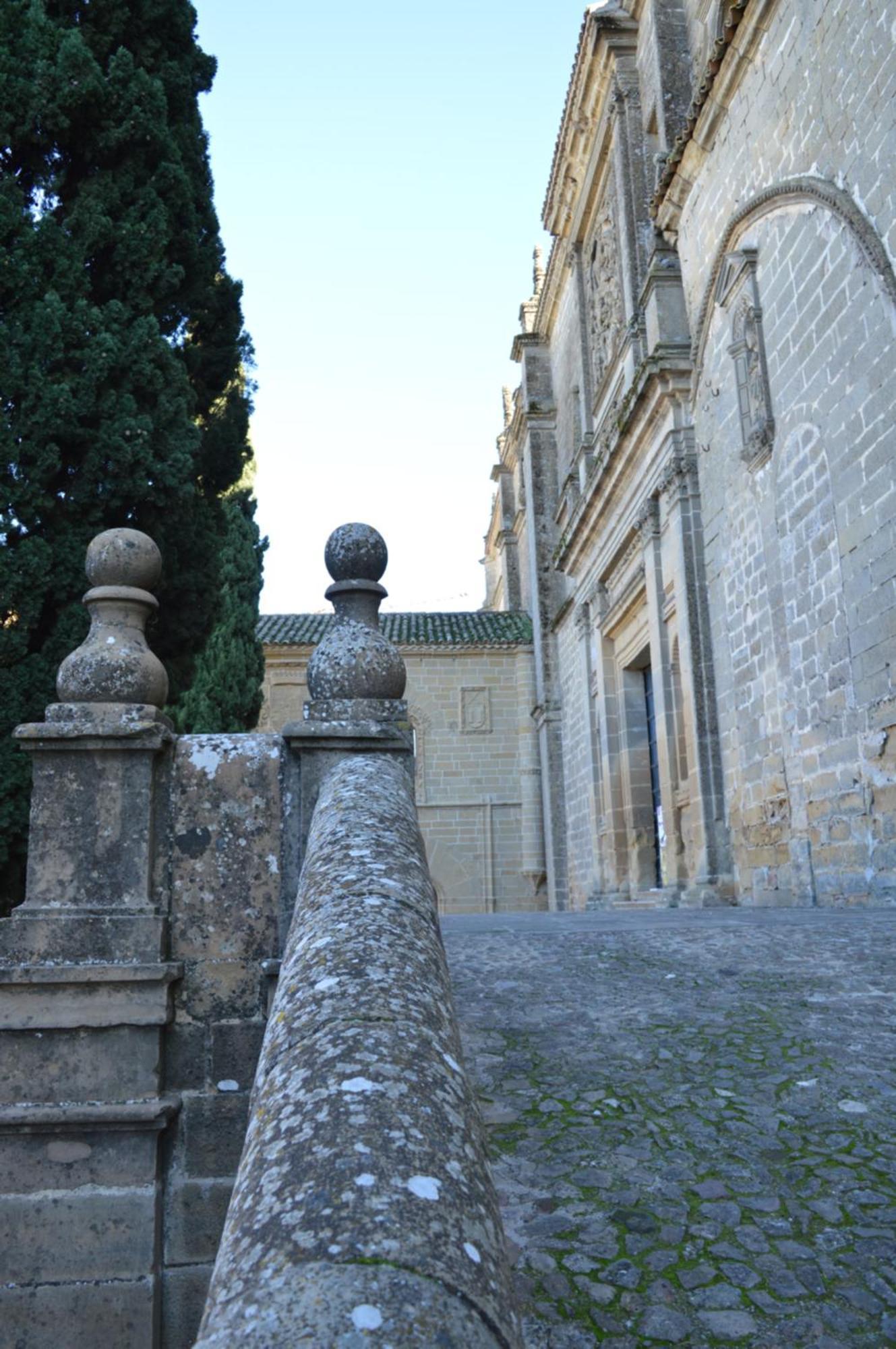 Hotel Baeza Monumental By Eme Hoteles Extérieur photo
