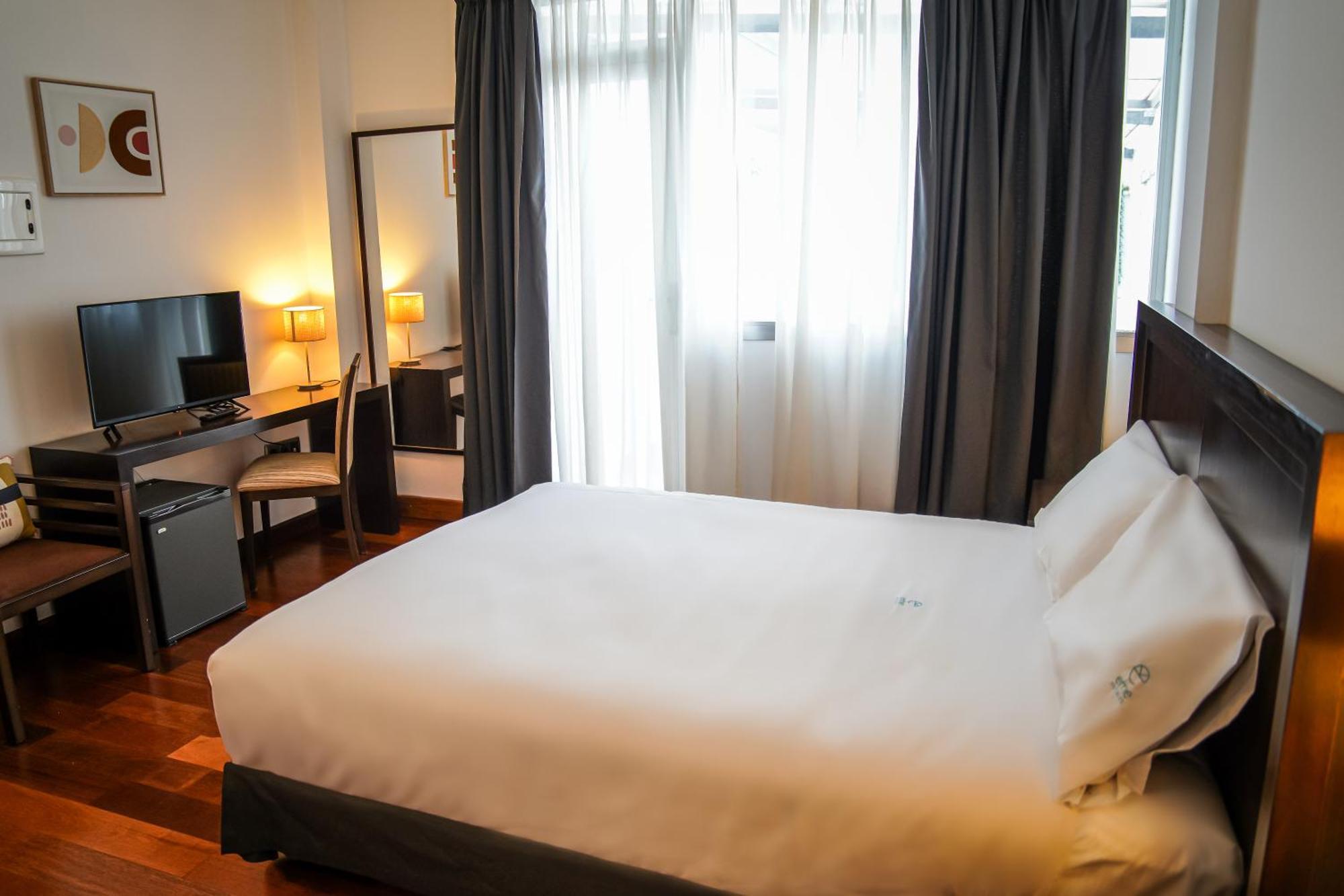 Hotel Baeza Monumental By Eme Hoteles Extérieur photo